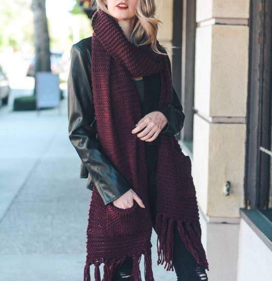 Oversized Two Pocket Tassel Scarf Scarf AJABA NATURALS® Burgundy